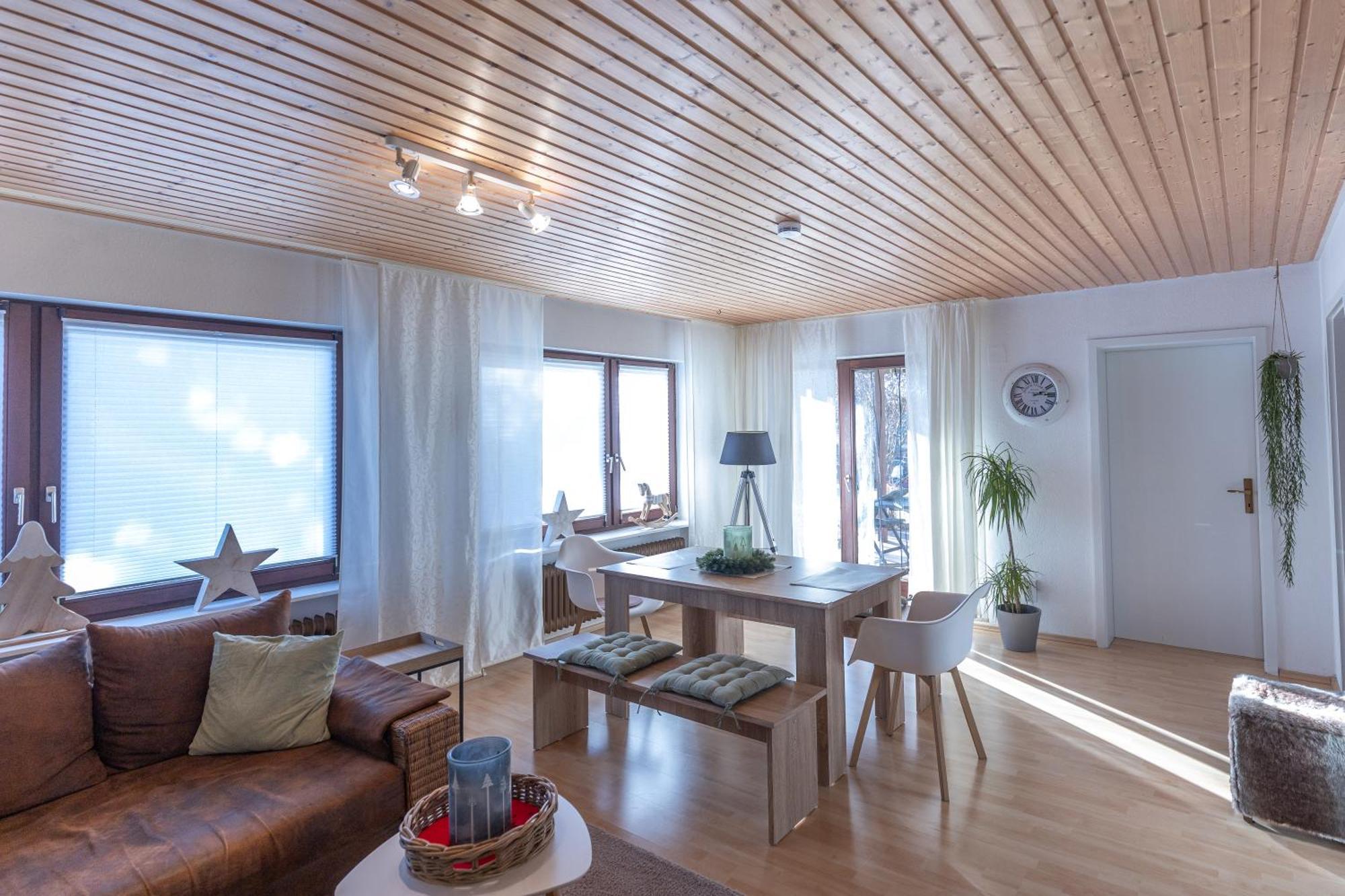 Elw, Sep. Eingang, überdachte Terrasse, Nähe Backnang * Althutte